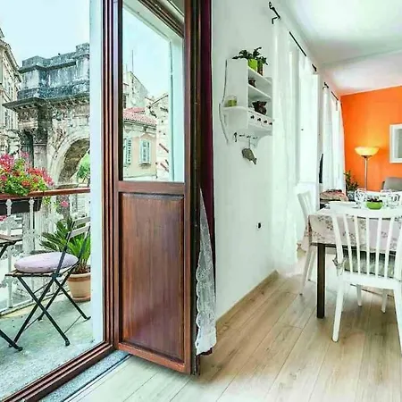 Lägenhet Portaaurea!romantic Balcony With A Wonderful View