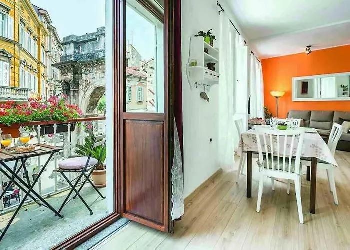 Apartment Portaaurea!romantic Balcony With A Wonderful View